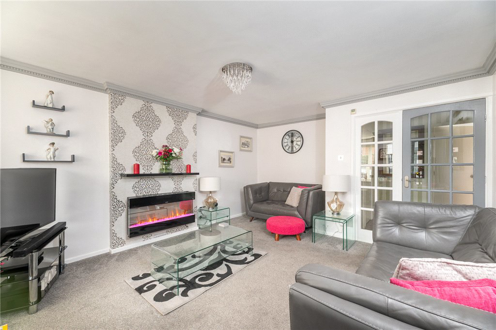Buckthorne Drive, East Ardsley, Wakefield, West Yorkshire, WF3, photo 3