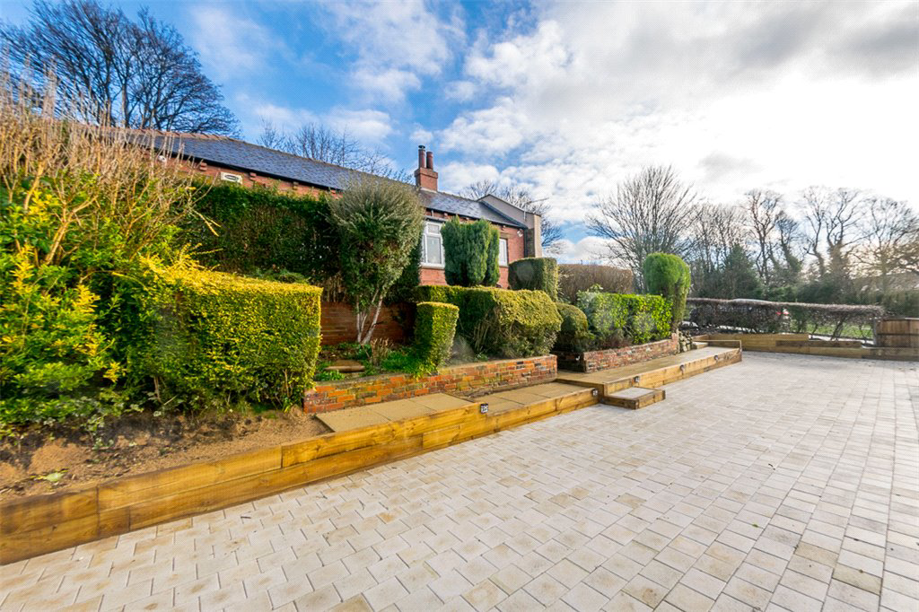 Oxford Road, Birstall, Batley, WF17, photo 41