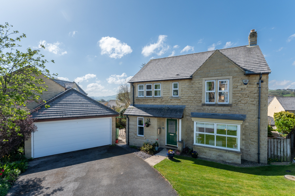 Thorneycroft Road, East Morton, West Yorkshire, BD20