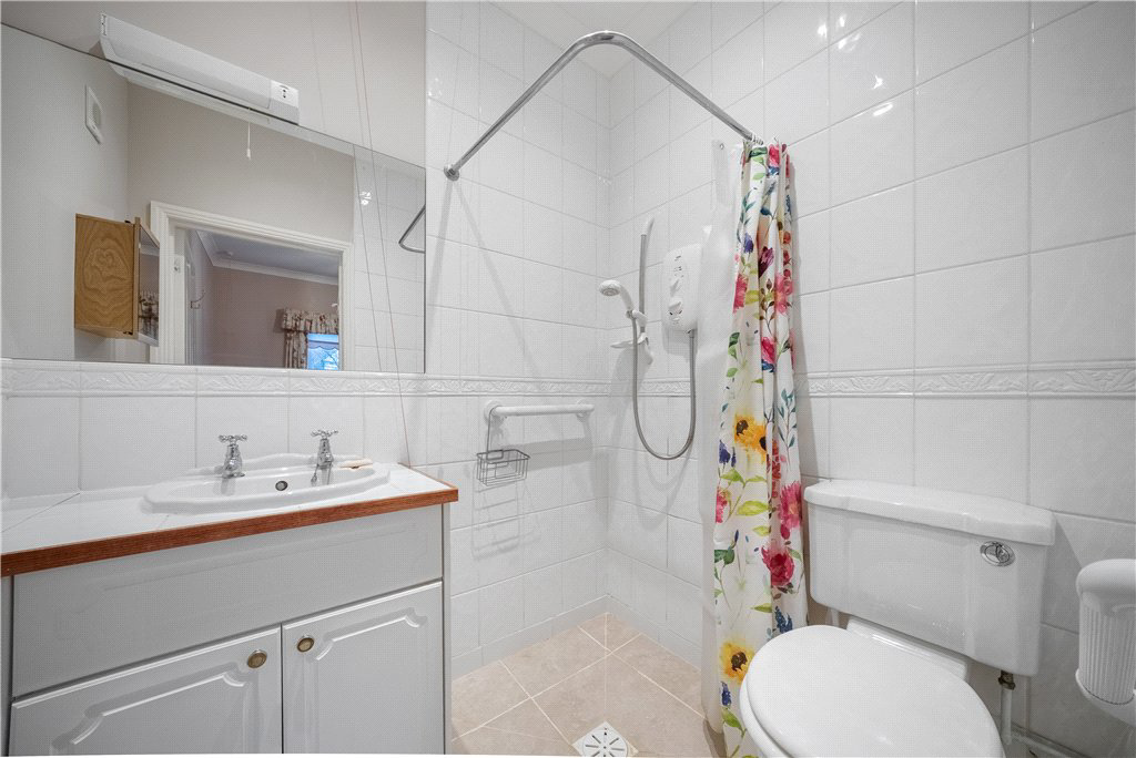 West Court, Hollins Hall, Killinghall, Harrogate, HG3, photo 14