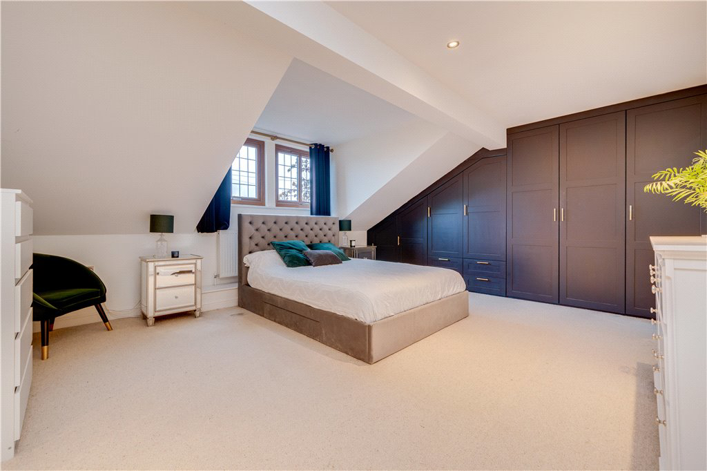 Hillings Lane, Hawksworth, Leeds, West Yorkshire, LS20, photo 17