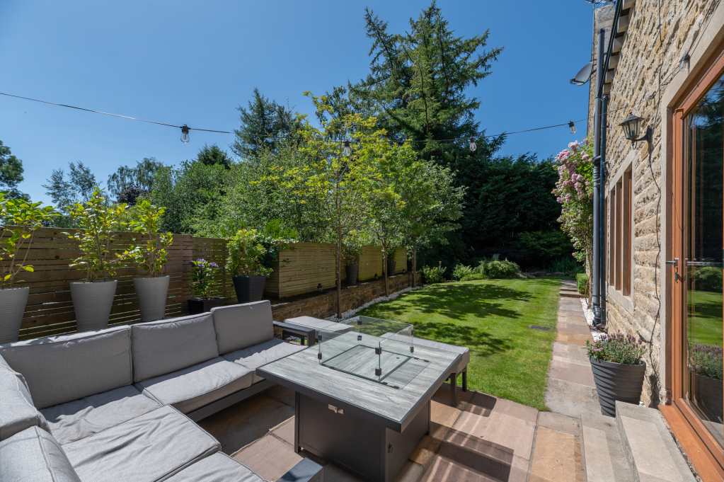 Gilstead Lane, Bingley, West Yorkshire, BD16, photo 50