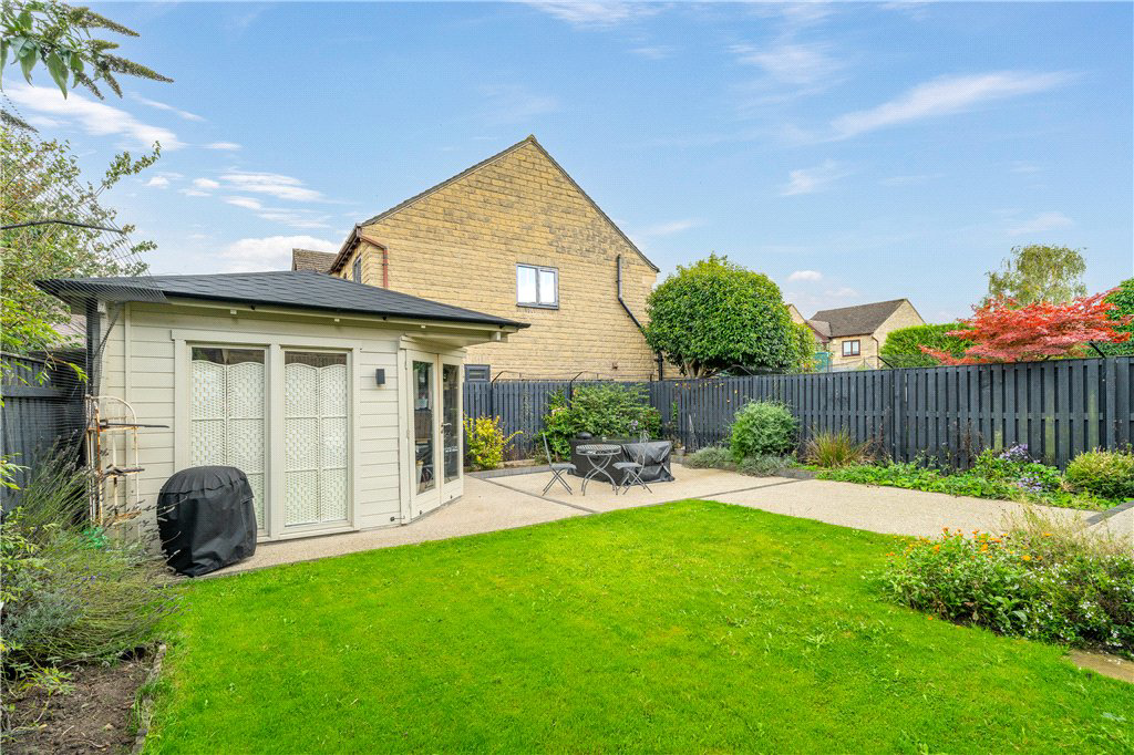 Greystone Close, Burley in Wharfedale, Ilkley, West Yorkshire, LS29, photo 2