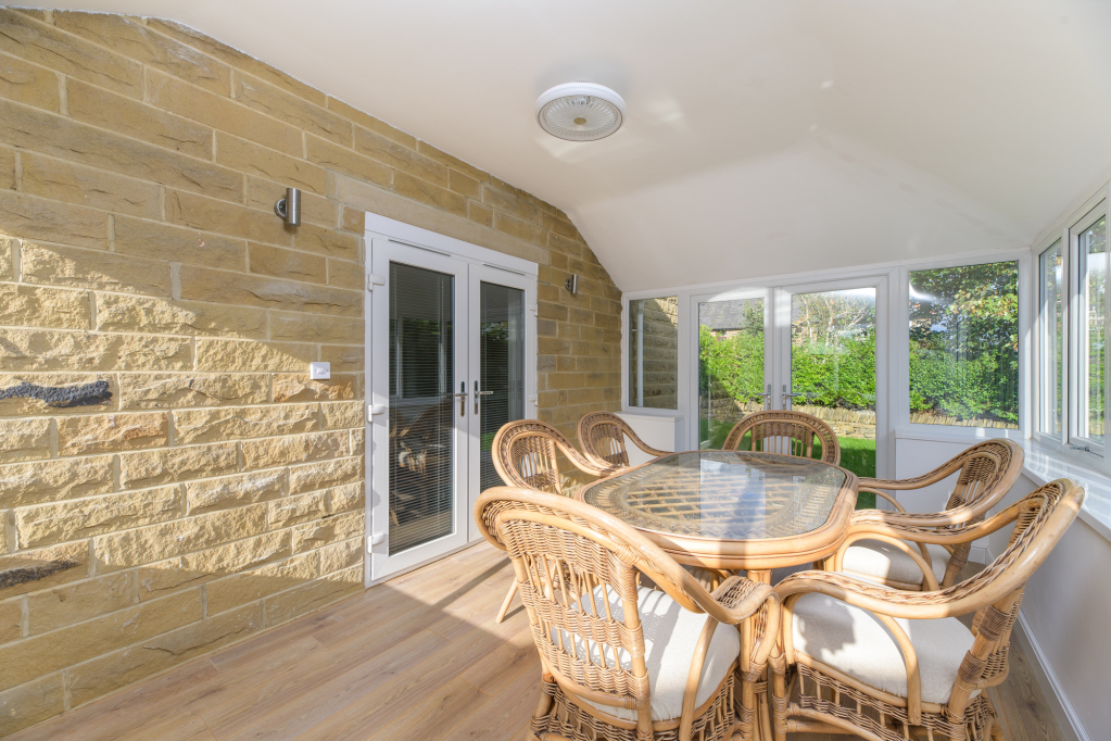 Eldwick Croft, Eldwick, Bingley, West Yorkshire, BD16, photo 19