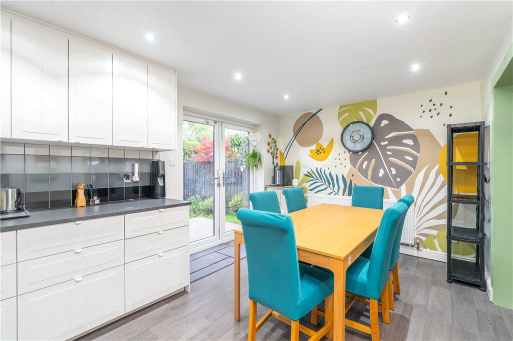 Greystone Close, Burley in Wharfedale, Ilkley, West Yorkshire, LS29, photo 6