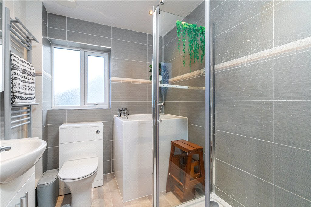 Greystone Close, Burley in Wharfedale, Ilkley, West Yorkshire, LS29, photo 17