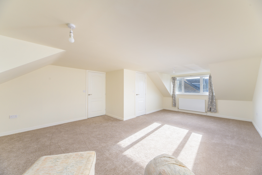 Eldwick Croft, Eldwick, Bingley, West Yorkshire, BD16, photo 36