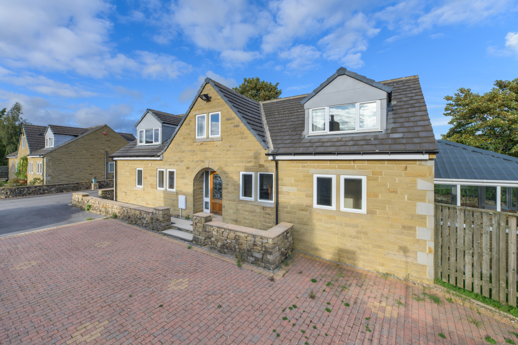 Eldwick Croft, Eldwick, Bingley, West Yorkshire, BD16, photo 52