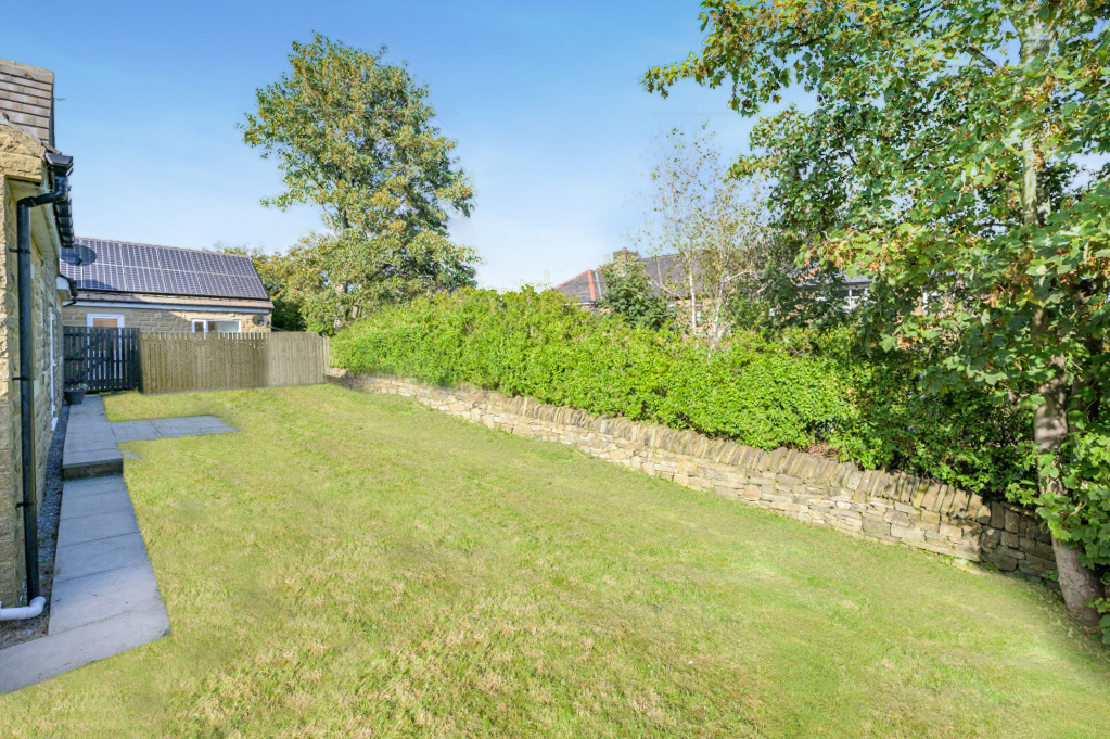 Eldwick Croft, Eldwick, Bingley, West Yorkshire, BD16, photo 14