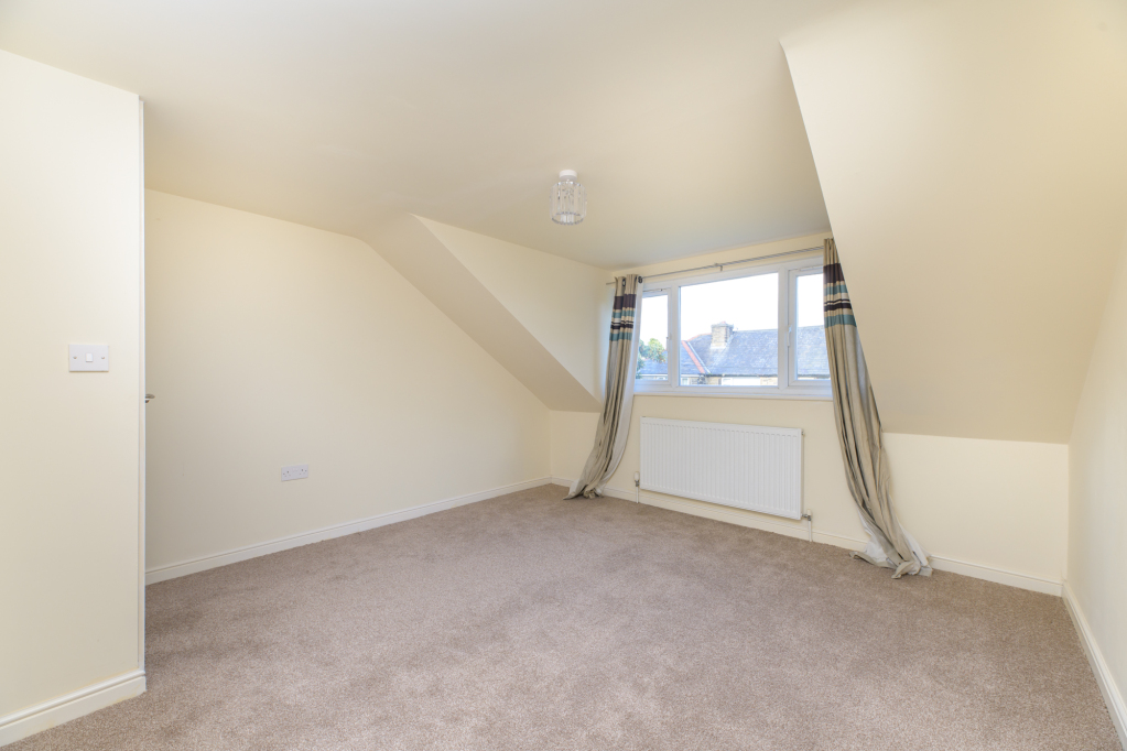 Eldwick Croft, Eldwick, Bingley, West Yorkshire, BD16, photo 29
