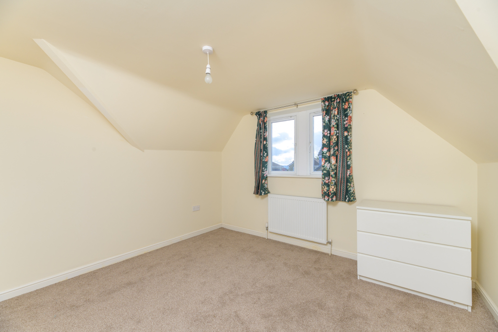 Eldwick Croft, Eldwick, Bingley, West Yorkshire, BD16, photo 33