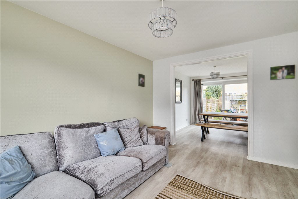St Michaels Way, Burley in Wharfedale, Ilkley, Bradford, LS29, photo 4
