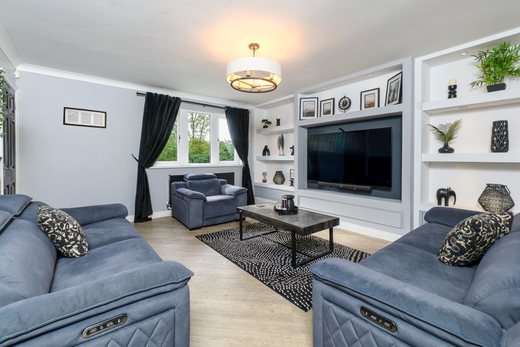 Ball Grove Drive, Colne, Lancashire, BB8, photo 4