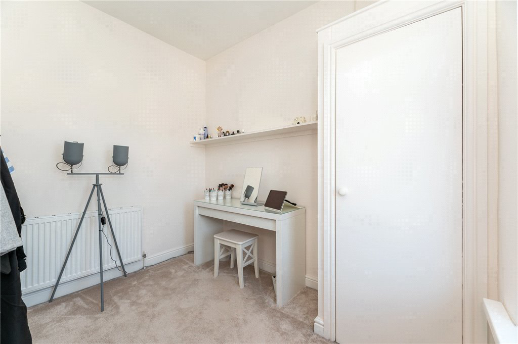 Nepshaw Lane, Morley, Leeds, West Yorkshire, LS27, photo 9