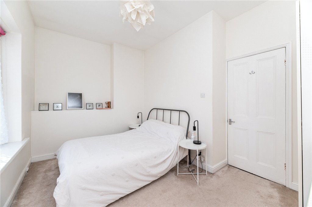 Nepshaw Lane, Morley, Leeds, West Yorkshire, LS27, photo 6