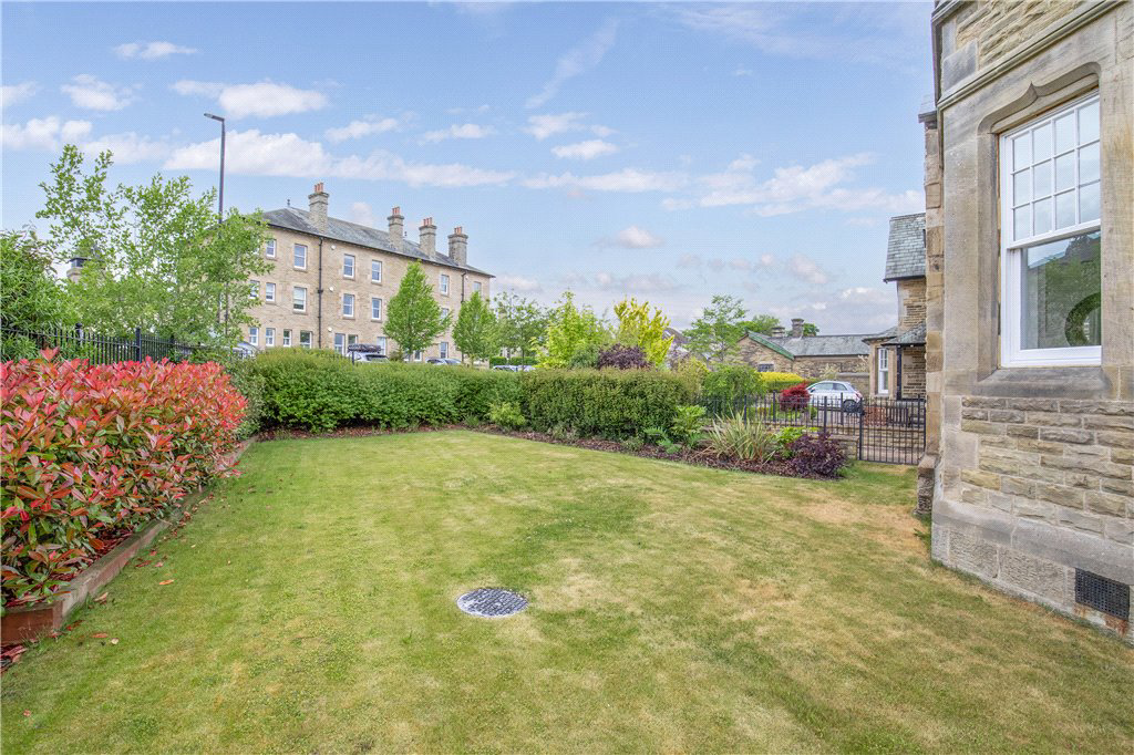 Norwood Drive, Menston, Ilkley, West Yorkshire, LS29, photo 20