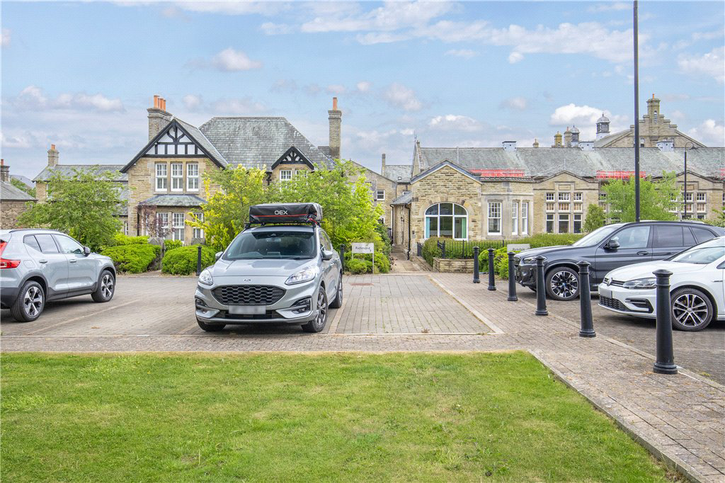 Norwood Drive, Menston, Ilkley, West Yorkshire, LS29, photo 25