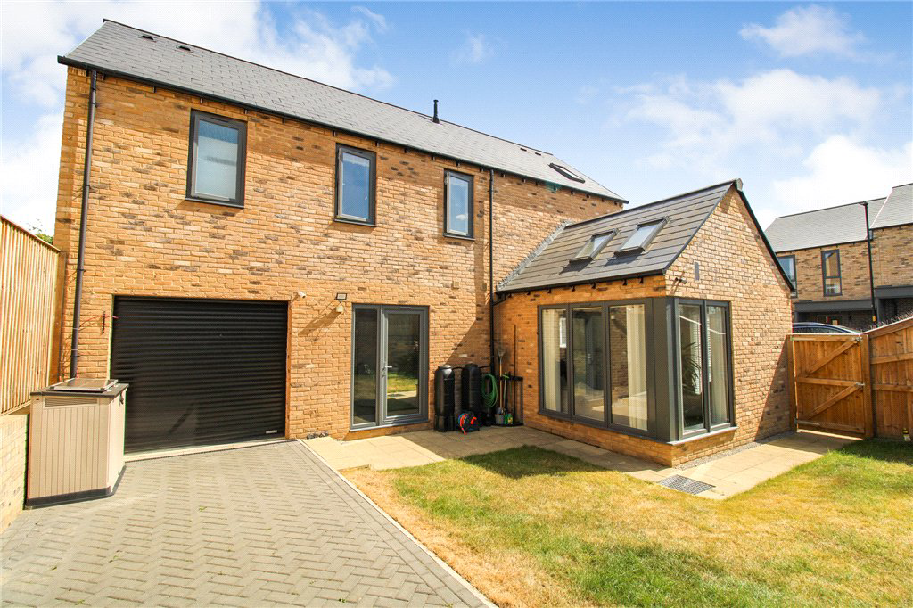 Swinsty Close, Harrogate, North Yorkshire, HG3, photo 18