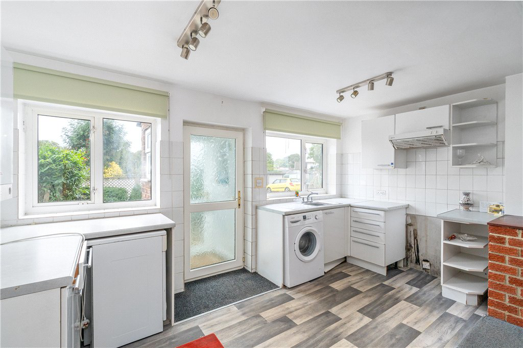 Swincar Avenue, Yeadon, Leeds, West Yorkshire, LS19, photo 5