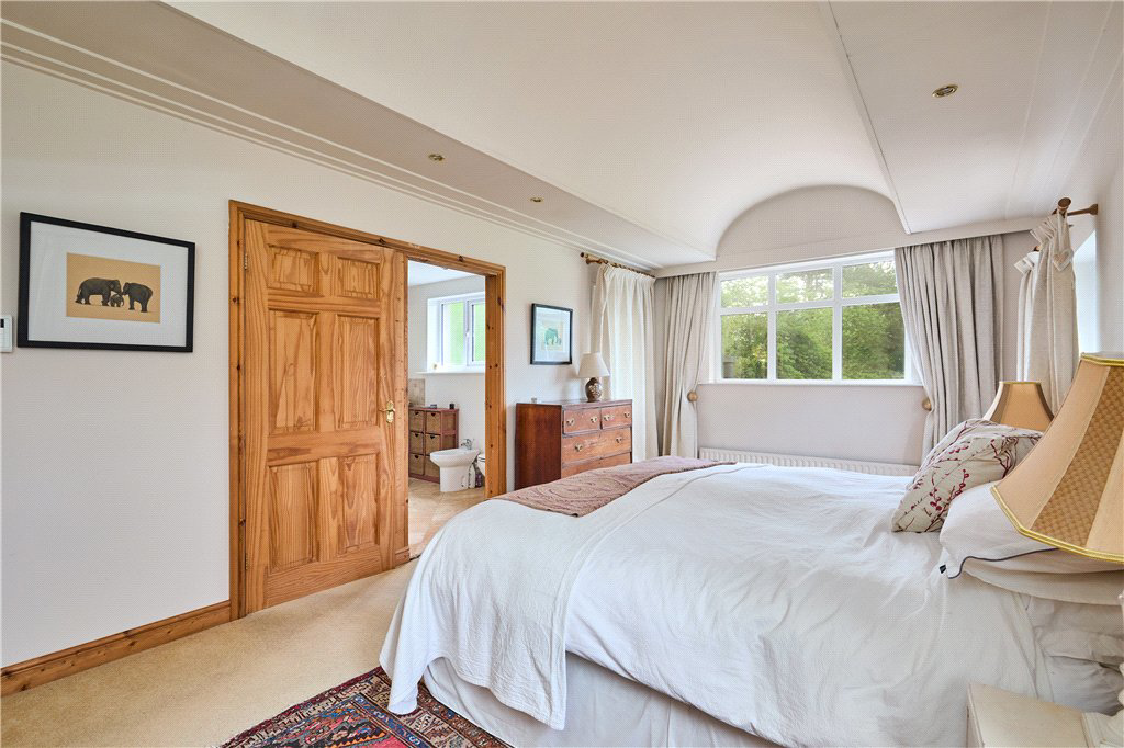 Denton Road, Ilkley, West Yorkshire, LS29, photo 10
