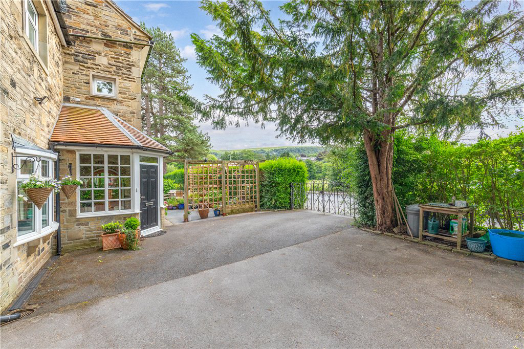 Denton Road, Ilkley, West Yorkshire, LS29, photo 22