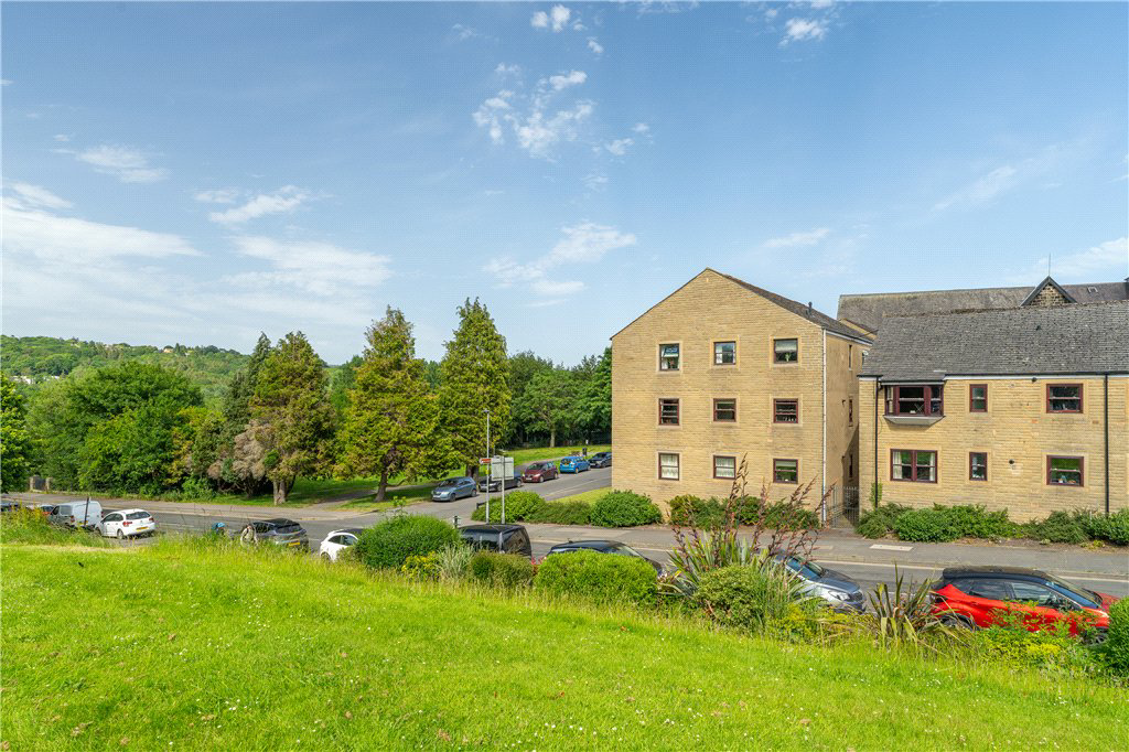 Castle Gate, Ilkley, LS29