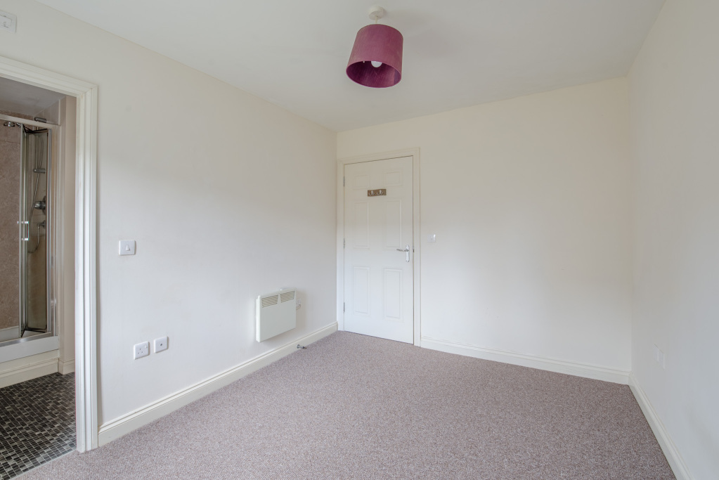 Merchants Court, Bingley, West Yorkshire, BD16, photo 13