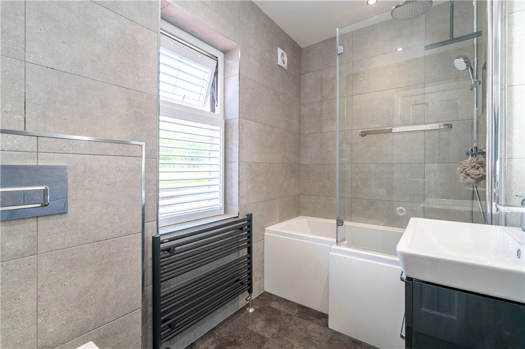 Nunroyd Avenue, Guiseley, Leeds, West Yorkshire, LS20, photo 11