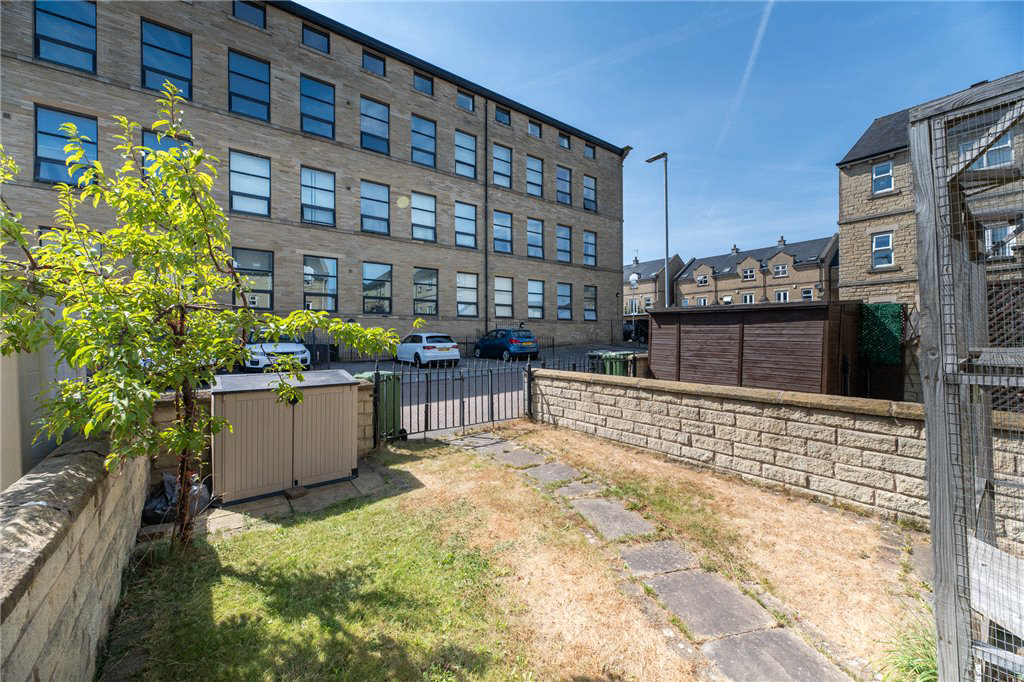 Moor Top, Drighlington, Bradford, West Yorkshire, BD11, photo 27