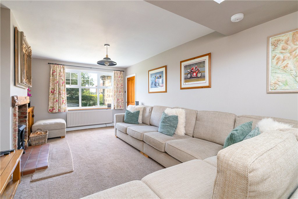 Nunroyd Avenue, Guiseley, Leeds, West Yorkshire, LS20, photo 10