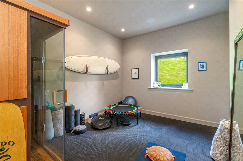 Ghyll Grange Lane, Silsden, Keighley, West Yorkshire, BD20, photo 14