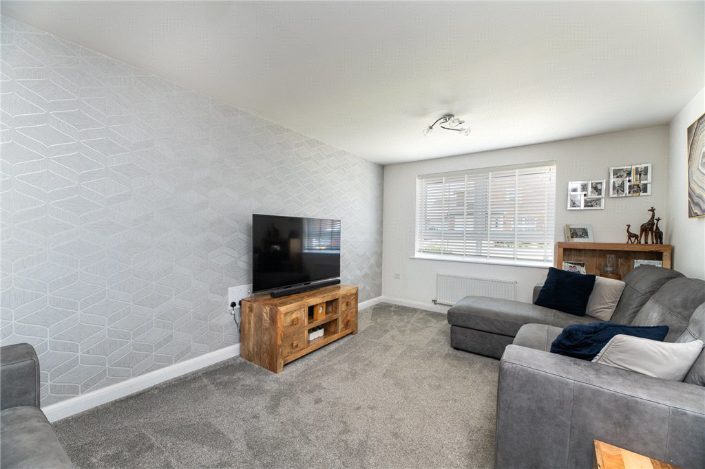 Bradfield Avenue, Morley, Leeds, West Yorkshire, LS27, photo 3