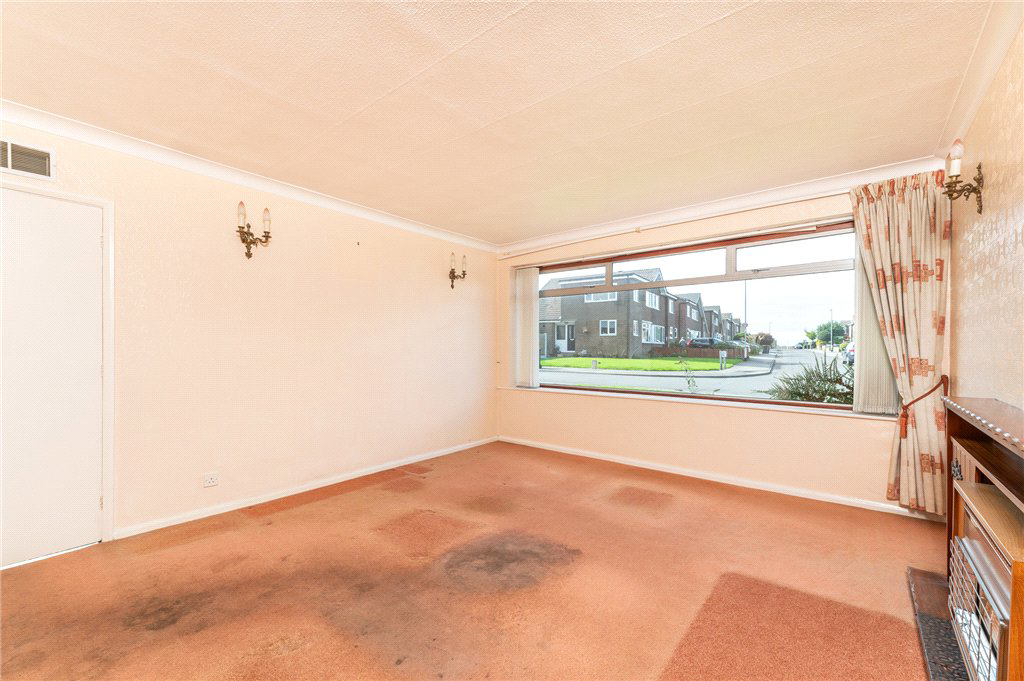 Moorside Walk, Drighlington, Bradford, West Yorkshire, BD11, photo 2