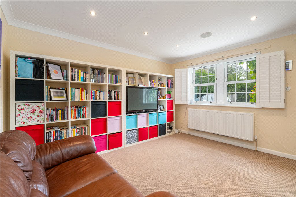 Church Lane, Pool in Wharfedale, Otley, West Yorkshire, LS21, photo 10
