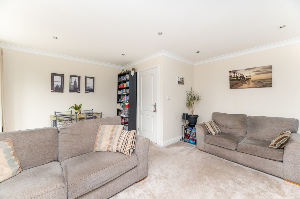 The Oval, Bingley, West Yorkshire, BD16, photo 21
