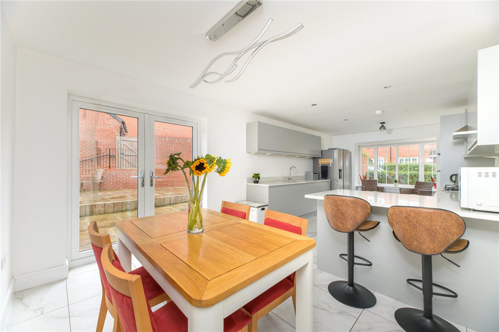 Wise Crescent, Morley, Leeds, West Yorkshire, LS27, photo 9