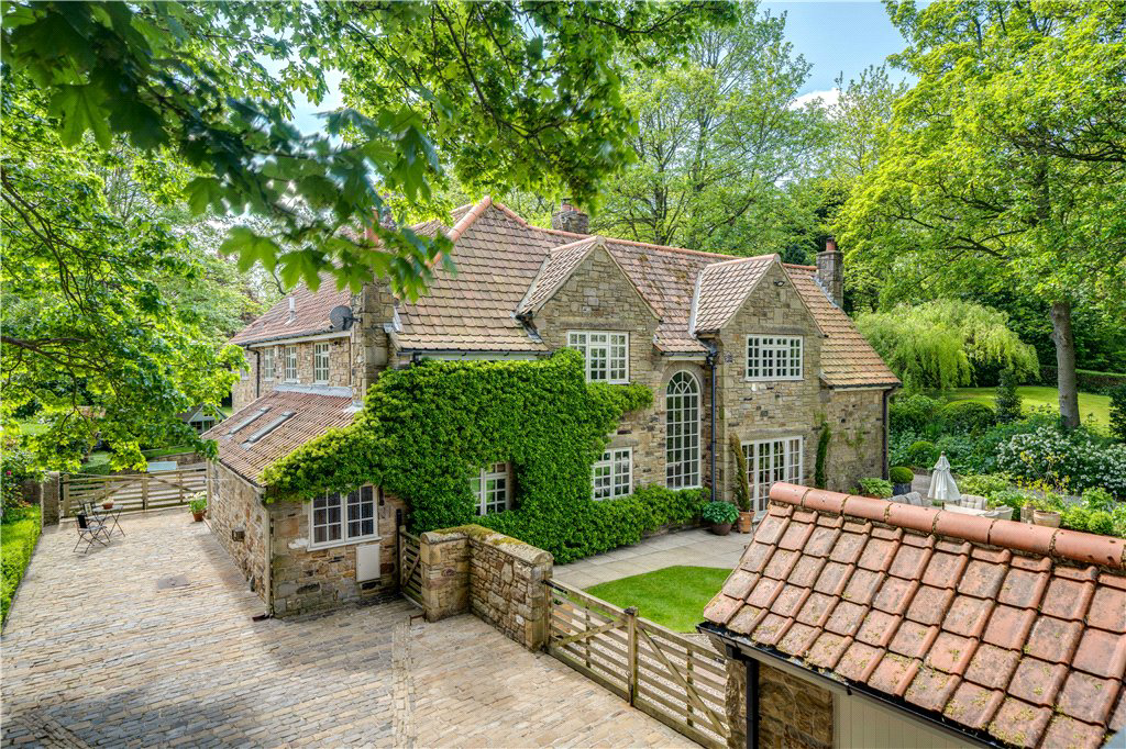 Selby Road, Monk Fryston, Leeds, North Yorkshire, LS25, photo 33