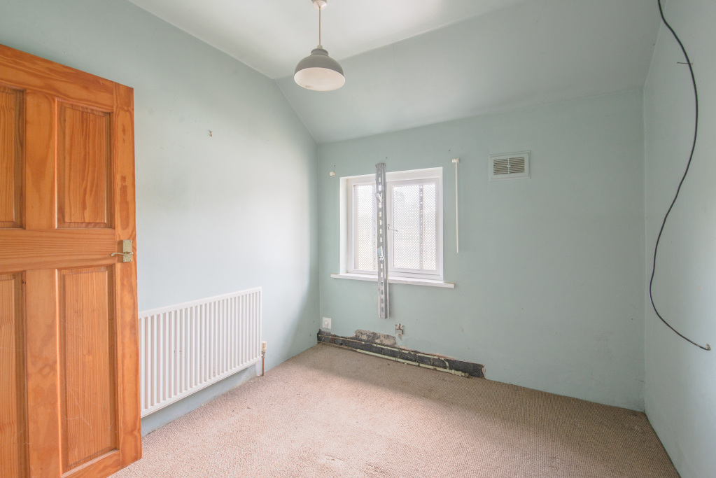 Queens Road, Crossflatts, Bingley, West Yorkshire, BD16, photo 7
