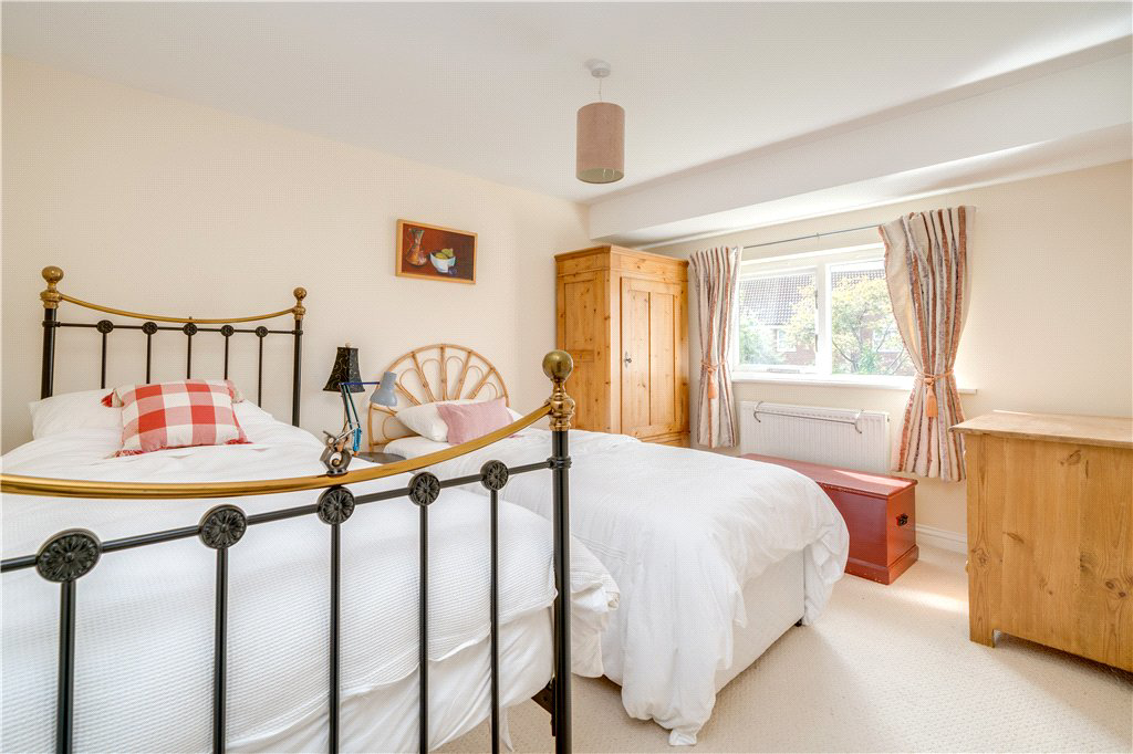 Clotherholme Road, Ripon, North Yorkshire, HG4, photo 11