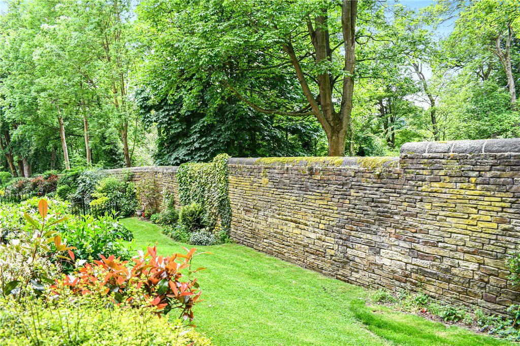 Beech Street, Bingley, West Yorkshire, BD16, photo 13