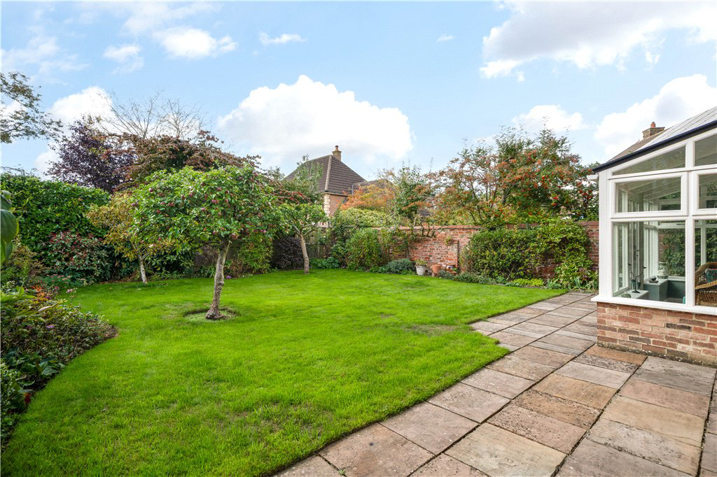 Clotherholme Road, Ripon, North Yorkshire, HG4, photo 19