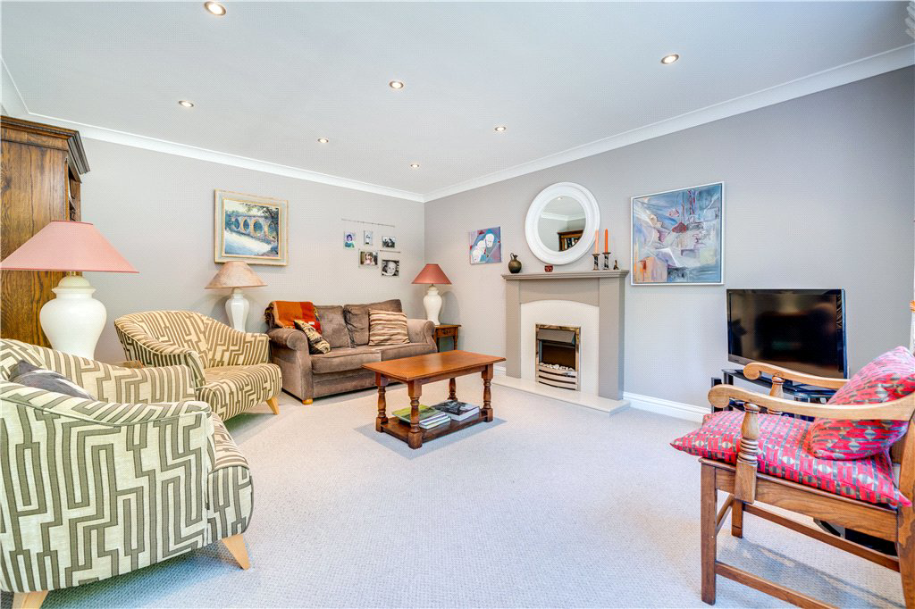 Clotherholme Road, Ripon, North Yorkshire, HG4, photo 2