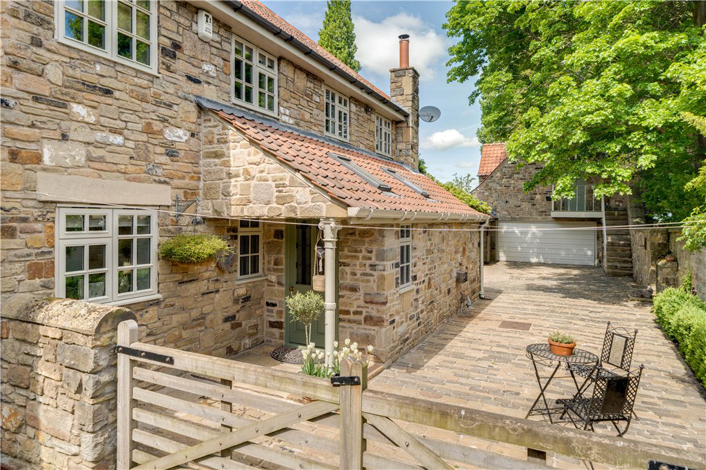 Selby Road, Monk Fryston, Leeds, North Yorkshire, LS25, photo 24