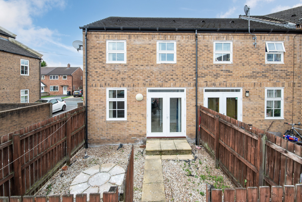 Littlelands, Cottingley, Bingley, West Yorkshire, BD16, photo 15
