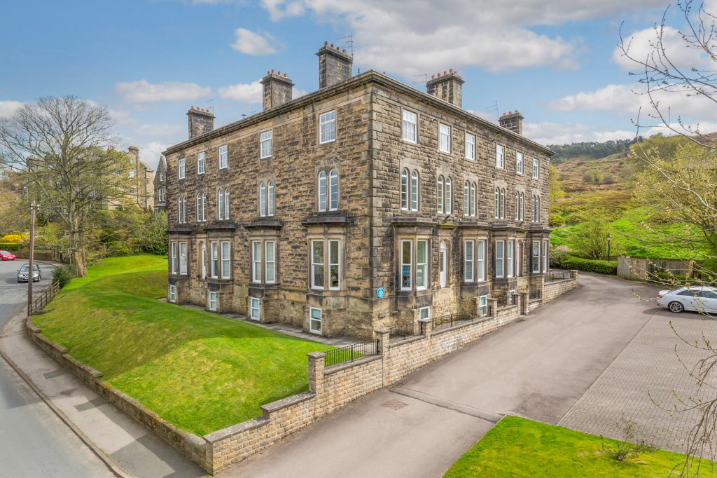 Crossbeck Road, Ilkley, West Yorkshire, LS29