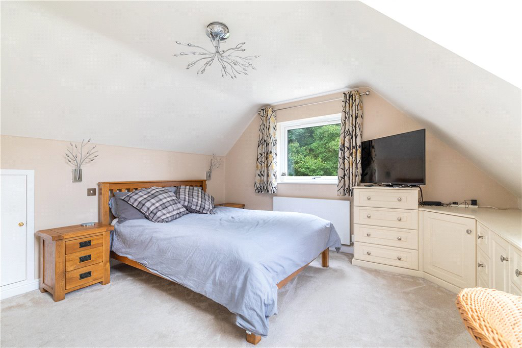 Oaklands, Westwood Drive, Ilkley, West Yorkshire, LS29, photo 14