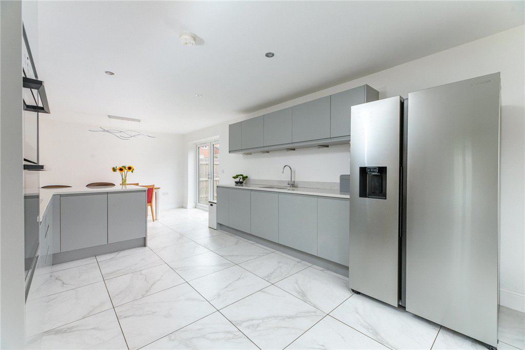 Wise Crescent, Morley, Leeds, West Yorkshire, LS27, photo 6