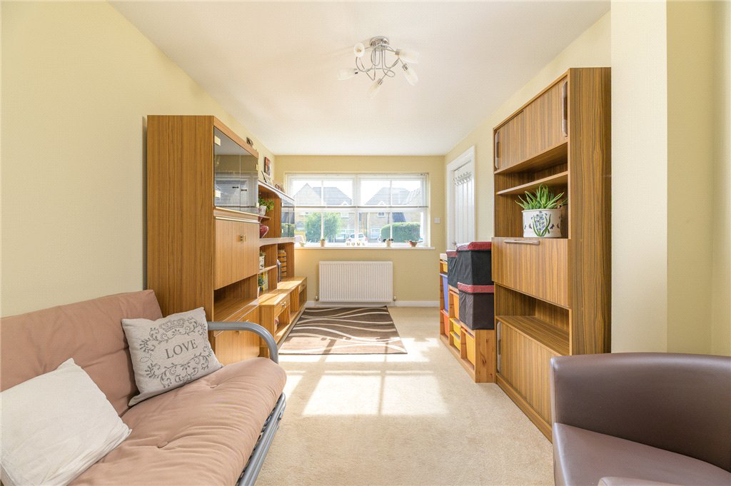 Magnolia Drive, Allerton, Bradford, West Yorkshire, BD15, photo 9