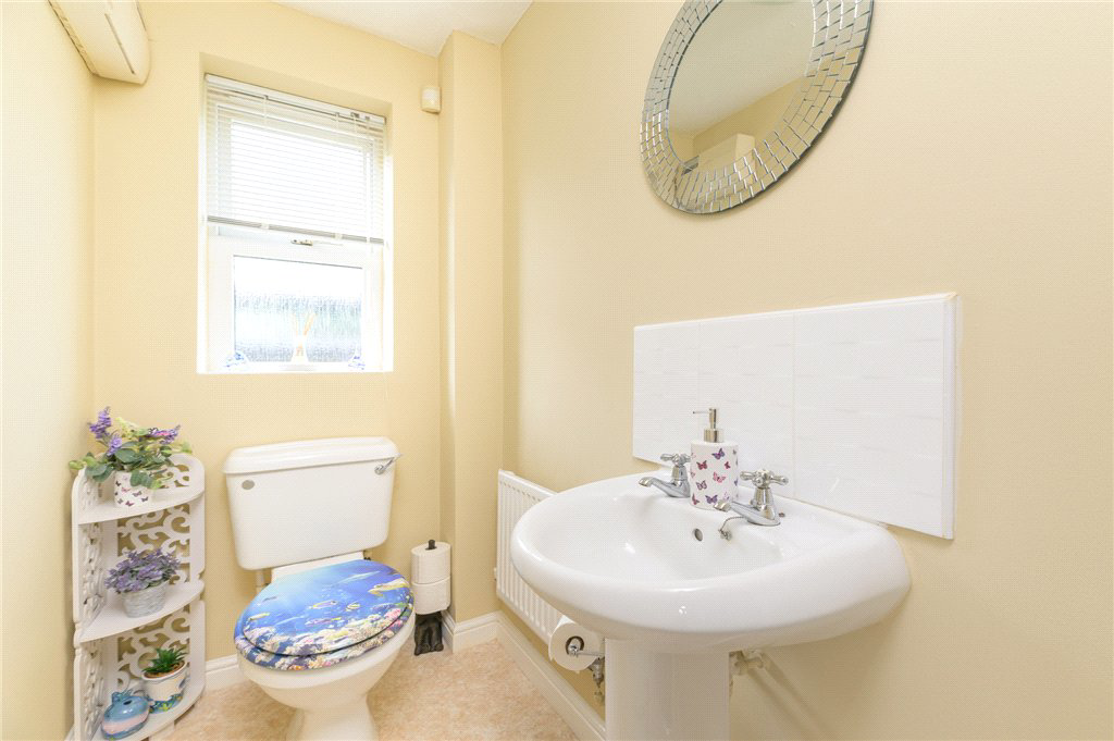 Magnolia Drive, Allerton, Bradford, West Yorkshire, BD15, photo 26