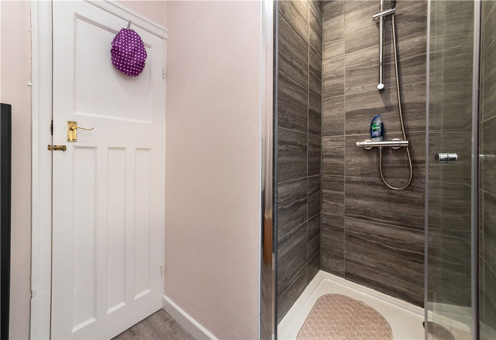 Rylands Avenue, Gilstead, Bingley, BD16, photo 15